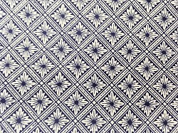 Réf.VAR30 / VARESE 120 gr / 50 x 69 CM / BLEU / 1 disponible /  3,50 €